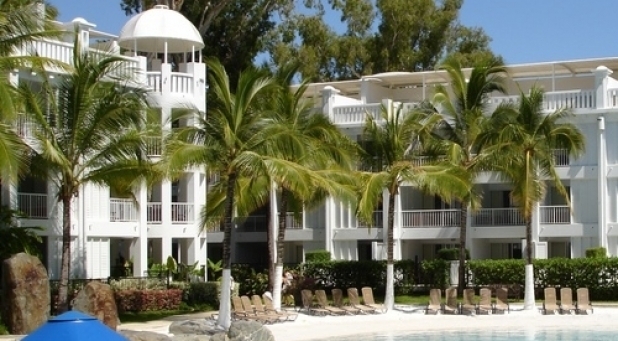 The Beach Club, Palm Cove Australia (2002) - Matrix