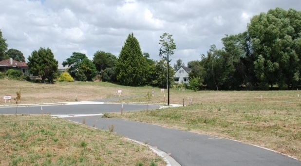 Allen Street, Morrinsville New Zealand (2004)